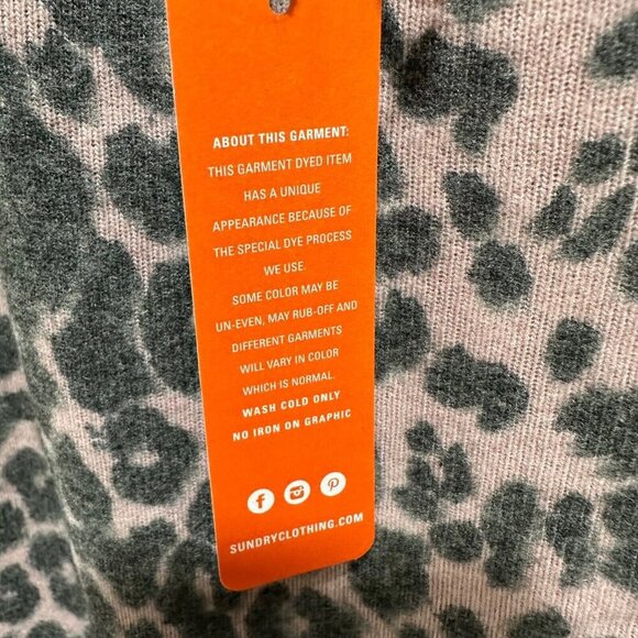 Sundry Size S‎ (4-6) Pink Grey Animal Print Crew Neck Pullover Top ~ NWT - Picture 6 of 9